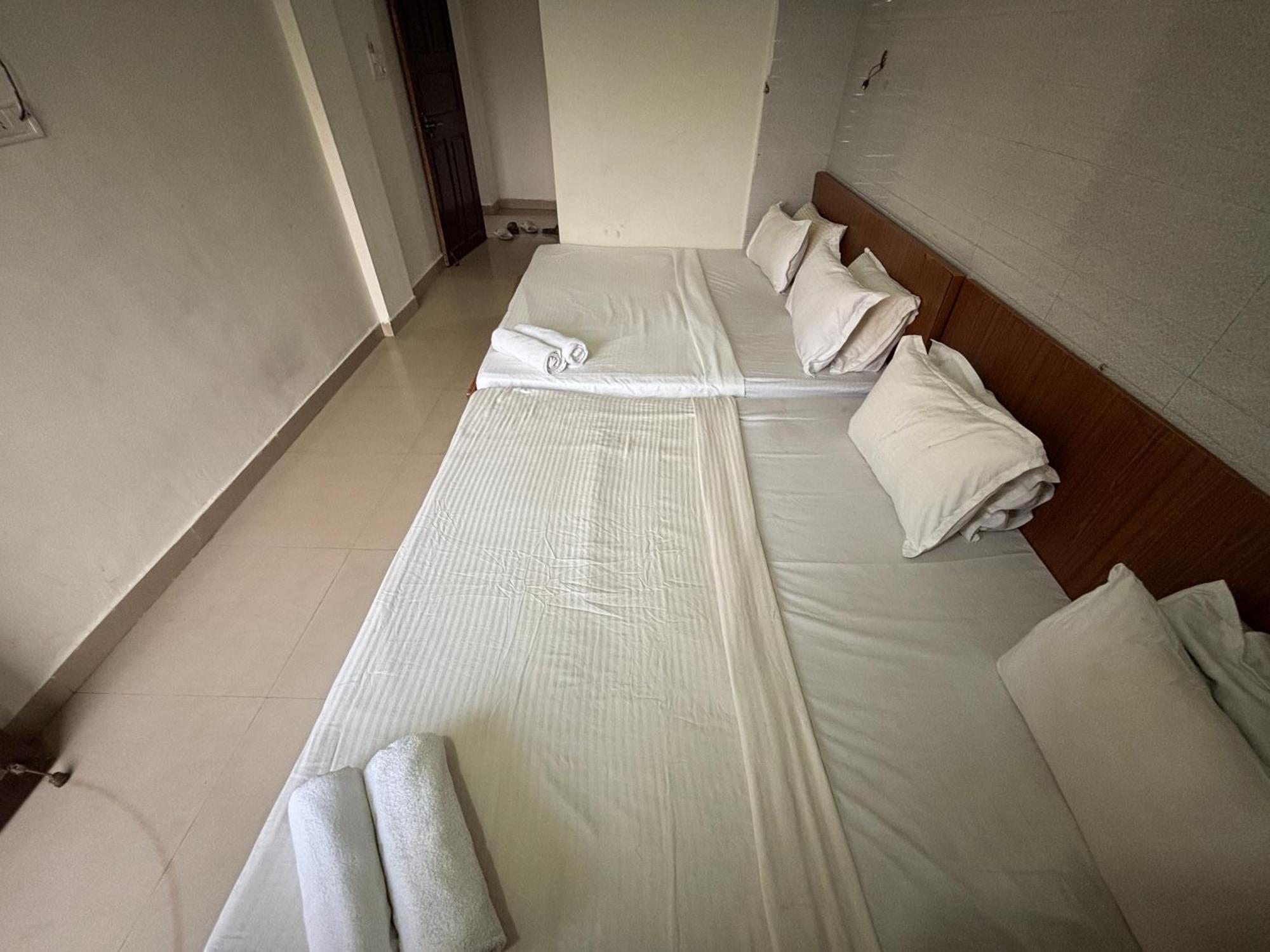 Mehar Rooms Бага Екстер'єр фото